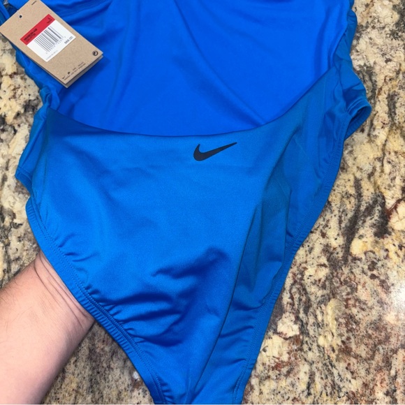 Nike Women's Vibrant Blue One-Piece Swimsuit NWT - Picture 9 of 9